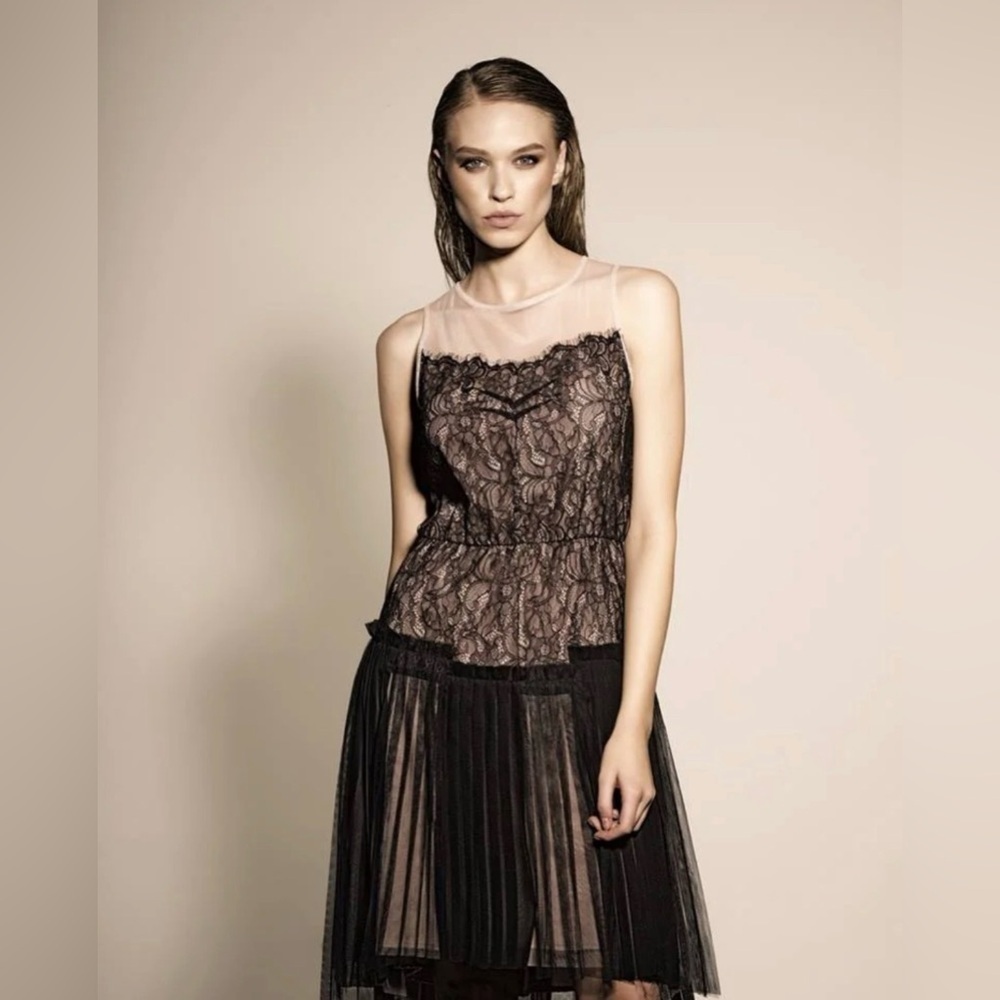 Tristan | Lace Pleated Dress